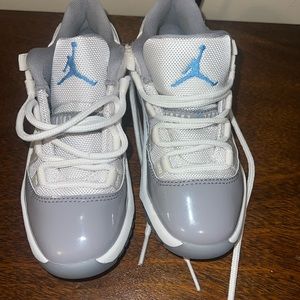 Size 12 kids retro 11